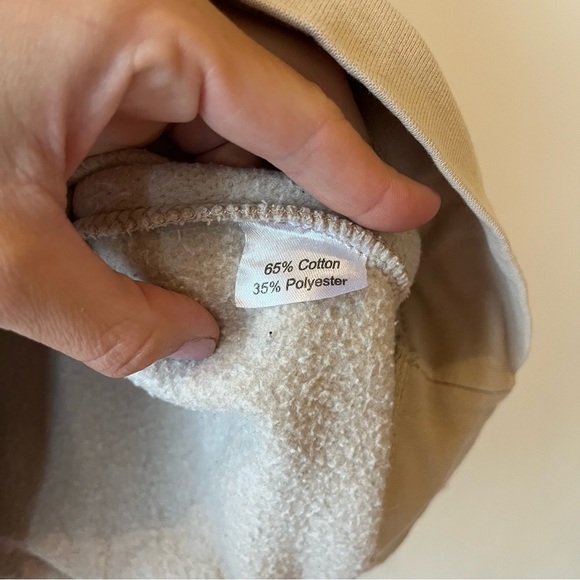 Coastal Culture Prince Edward Island Sweatshirt Small Beige PEI Crew Pullover - Picture 4 of 10